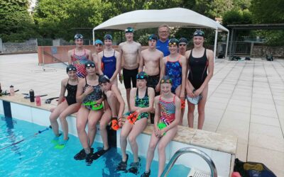 Une école de natation belge se prépare à Vals-les-Bains !